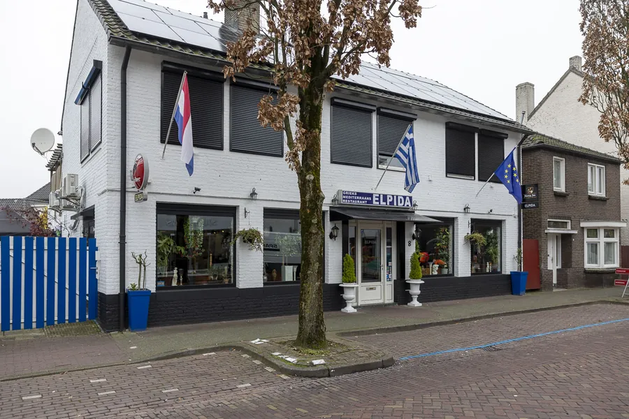 Gevel van Elpida Griekse Specialiteiten